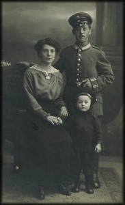 Emilie,Heinrich,Heinrich.jpg (39908 Byte)